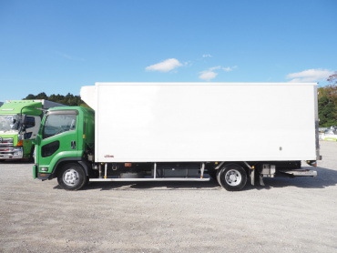 いすゞ フォワード 冷凍バン 中型 TKG-FRR90S2 年式 H28[写真11]