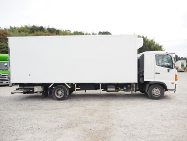 日野 レンジャープロ 冷凍バン 中型 TKG-FD9JCAA 年式 H29[写真09]