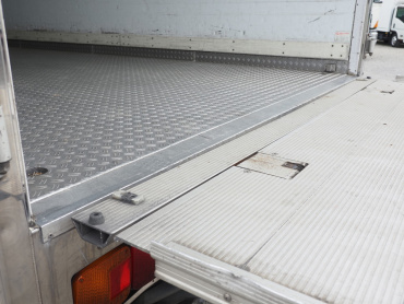 日野 レンジャープロ 冷凍バン 中型 TKG-FD9JCAA 年式 H29[写真22]