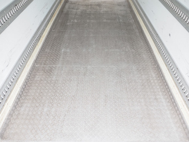 いすゞ フォワード 冷凍バン 中型 TKG-FRR90T2 年式 H25[写真16]