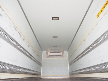 いすゞ フォワード 冷凍バン 中型 TKG-FRR90T2 年式 H25[写真15]