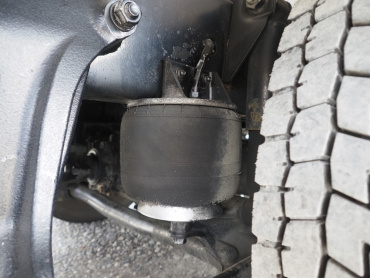 いすゞ フォワード 冷凍バン 中型 TKG-FRR90T2 年式 H25[写真33]