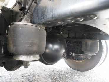 いすゞ フォワード 冷凍バン 中型 TKG-FRR90T2 年式 H25[写真34]