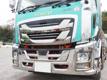 いすゞ ギガ 平ボディ 大型 QKG-CYJ77B 年式 H29[写真09]