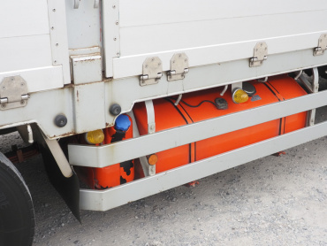 いすゞ ギガ 平ボディ 大型 QKG-CYJ77B 年式 H29[写真16]