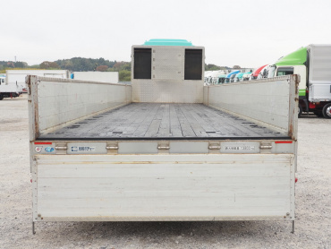 いすゞ ギガ 平ボディ 大型 QKG-CYJ77B 年式 H29[写真23]