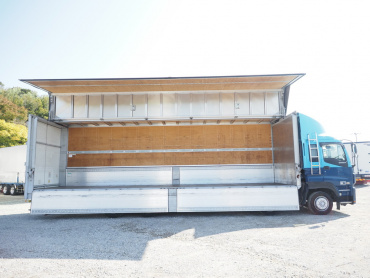 いすゞ ギガ ウイング車 大型 LKG-CYJ77A 年式 H24[写真11]