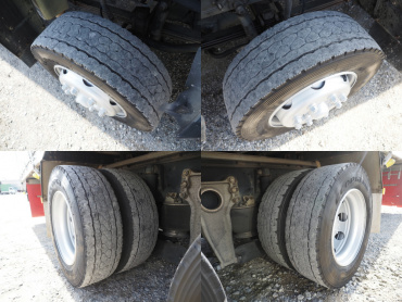 いすゞ ギガ ウイング車 大型 LKG-CYJ77A 年式 H24[写真48]