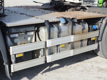 日野 プロフィア トラクタ 大型 QPG-SH1EDDG 年式 H29[写真10]