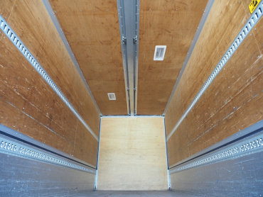 いすゞ フォワード ウイング車 中型 TKG-FRR90T2 年式 H27[写真19]