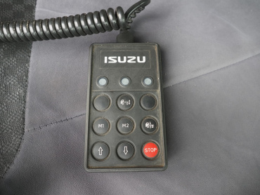 いすゞ フォワード バン車 中増t QPG-FTR34T2 年式 H29[写真32]