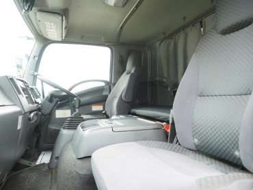 いすゞ フォワード バン車 中増t QPG-FTR34T2 年式 H29[写真35]