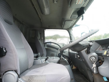 いすゞ フォワード バン車 中増t QPG-FTR34T2 年式 H29[写真27]