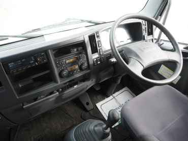 いすゞ フォワード バン車 中増t QPG-FTR34T2 年式 H29[写真31]