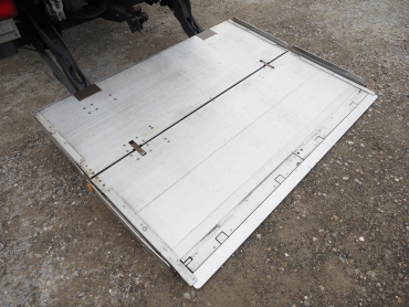 日野 レンジャープロ 冷凍バン 中型 TKG-FC9JKAG 年式 H26[写真22]