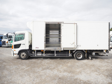 日野 レンジャープロ 冷凍バン 中型 TKG-FC7JKAA 年式 H25[写真15]