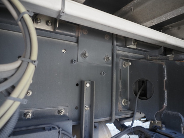 いすゞ ギガ ウイング車 大型 QKG-CYJ77A 年式 H27[写真46]