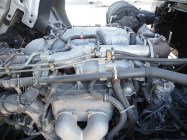 いすゞ ギガ ウイング車 大型 QKG-CYJ77A 年式 H27[写真51]