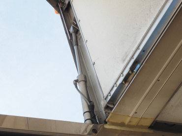 日野 レンジャープロ 冷凍ウイング 中増t QKG-FJ7JJAA 年式 H27[写真16]