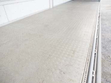 いすゞ ギガ 冷凍ウイング 大型 2KG-CYJ77C 年式 H30[写真24]