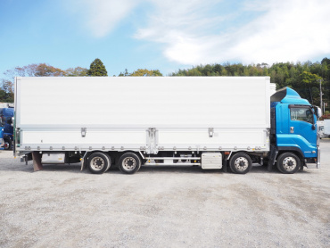 いすゞ ギガ 冷凍ウイング 大型 2KG-CYJ77C 年式 H30[写真10]