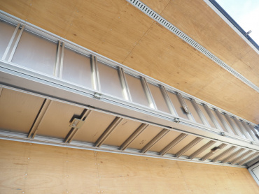 いすゞ ギガ ウイング車 大型 QKG-CYJ77A 年式 H25 [写真21]