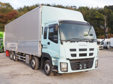 いすゞ ギガ ウイング車 大型 QKG-CYJ77A 年式 H25 [写真04]