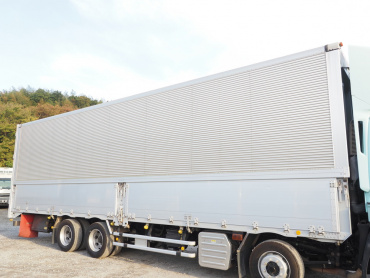 いすゞ ギガ ウイング車 大型 QKG-CYJ77A 年式 H25 [写真09]