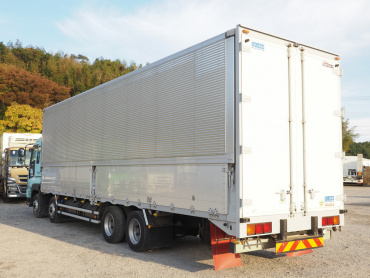 いすゞ ギガ ウイング車 大型 QKG-CYJ77A 年式 H25 [写真07]