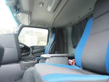 いすゞ ギガ ウイング車 大型 2PG-CYJ77C 年式 H30[写真42]