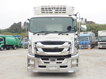 いすゞ ギガ 冷凍バン 大型 QKG-CYJ77BA 年式 H28[写真02]