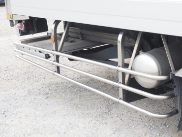 いすゞ ギガ 冷凍バン 大型 QKG-CYJ77BA 年式 H28[写真13]