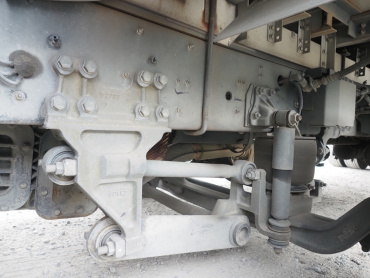 いすゞ ギガ 冷凍バン 大型 QKG-CYJ77BA 年式 H28[写真48]