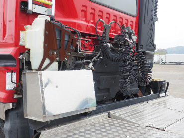 いすゞ ギガ トラクタ 大型 QKG-EXD52BD 年式 H29[写真21]