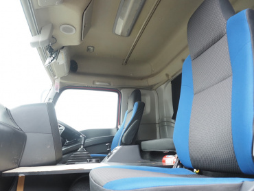 いすゞ ギガ トラクタ 大型 QKG-EXD52BD 年式 H29[写真33]