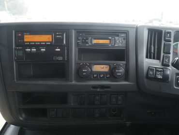 いすゞ ギガ トラクタ 大型 QKG-EXD52BD 年式 H29[写真28]