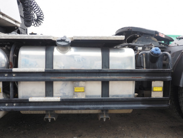 いすゞ ギガ トラクタ 大型 QKG-EXD52BD 年式 H29[写真13]