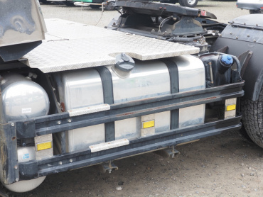 いすゞ ギガ トラクタ 大型 QKG-EXD52BD 年式 H29[写真14]