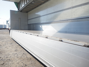 日野 プロフィア ウイング車 大型 2DG-FW1AHJ 年式 H30[写真22]