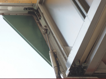 日野 プロフィア ウイング車 大型 QKG-FW1EXBG 年式 H24 [写真16]