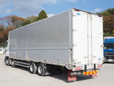 いすゞ ギガ ウイング車 大型 2PG-CYJ77C 年式 R1 [写真08]