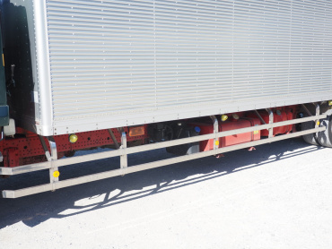 いすゞ フォワード バン車 中増t QPG-FTR34T2 年式 H29[写真18]