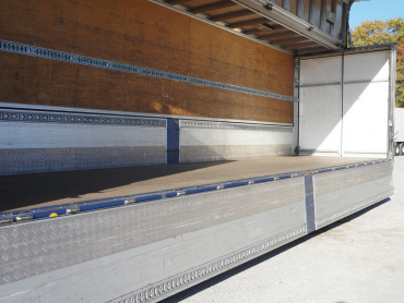 日野 プロフィア ウイング車 大型 QKG-FW1EXBG 年式 H24 [写真26]