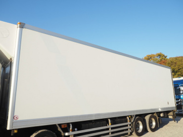 日野 プロフィア 冷凍バン 大型 2DG-FW1AHJ 年式 H30[写真12]