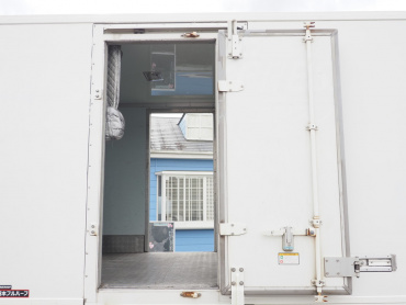 日野 デュトロ 冷凍バン 小型 TKG-XZU720M 年式 H27[写真18]