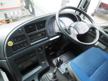 いすゞ ギガ 冷凍ウイング 大型 PDG-CYJ77W8 年式 H22[写真37]