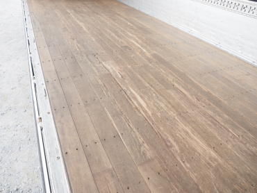 いすゞ フォワード ウイング車 中型 TKG-FRR90T2 年式 H27[写真17]