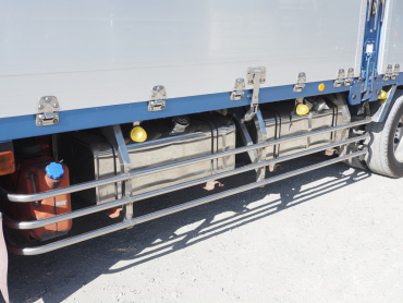 いすゞ ギガ ウイング車 大型 QKG-CYJ77A 年式 H24[写真17]