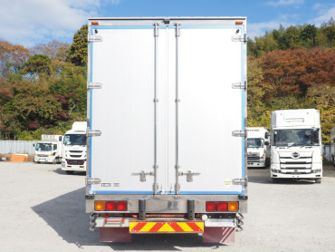 いすゞ ギガ ウイング車 大型 QKG-CYJ77A 年式 H24[写真06]