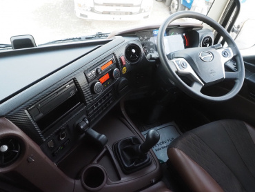 日野 プロフィア ウイング車 大型 2DG-FR1AHG 年式 R2 [写真34]